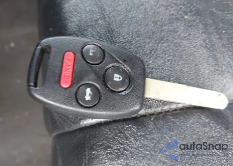 2008 Honda Accord 2.4 Ex-L z USA, uszkodzony, nr VIN 1HGCS12818A029157